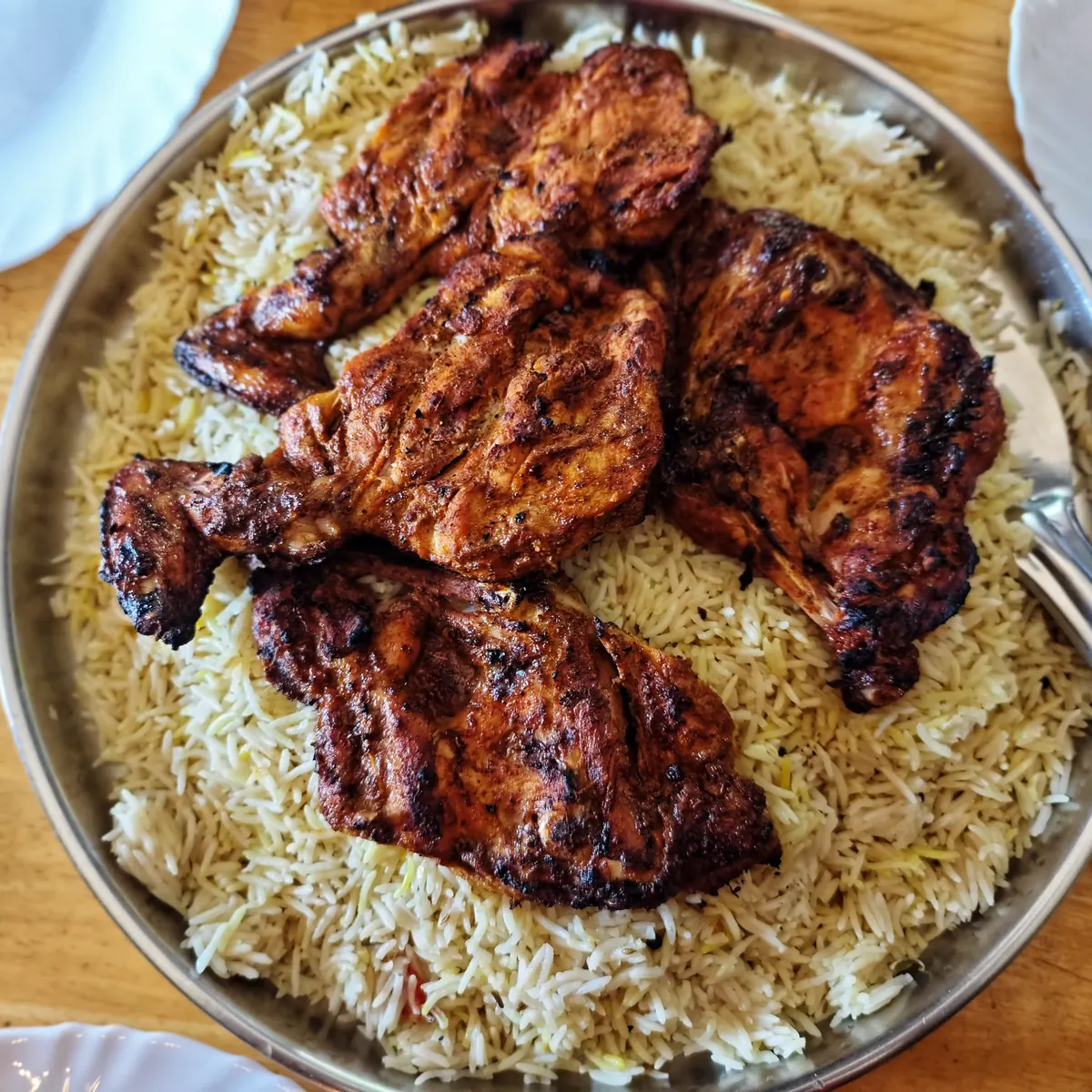 مطعم التاج اليمني للهريس